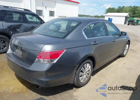 2008 Honda Accord 2.4 Lx z USA, uszkodzony, nr VIN 1HGCP26318A155394